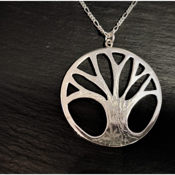 engraved-handcut-silver-tree-pendant-sandrakernsjewellery