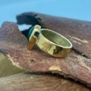 gold-emerald-ring-pear-back-sandrakernsjewellery