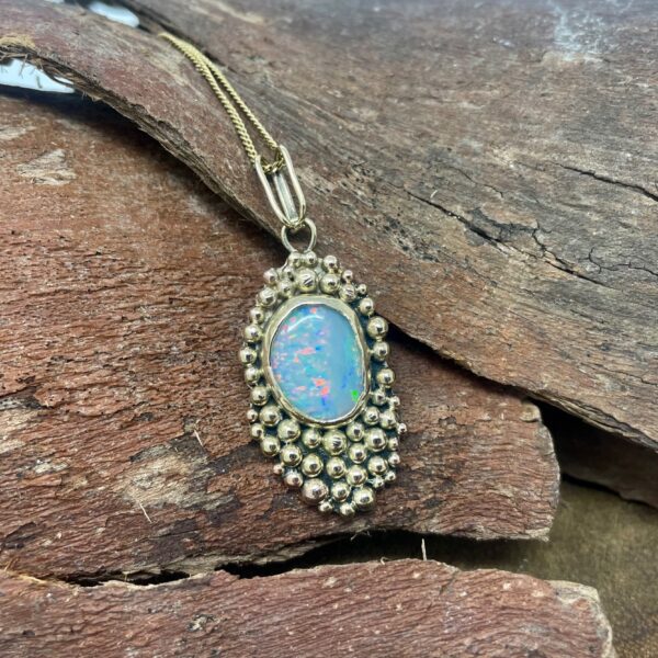 gold-opal-bobble-pendant-sandrakernsjewellery