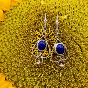 lapis-lazuli-curled wire-earrings-blue-front-sandrakernsjewellery