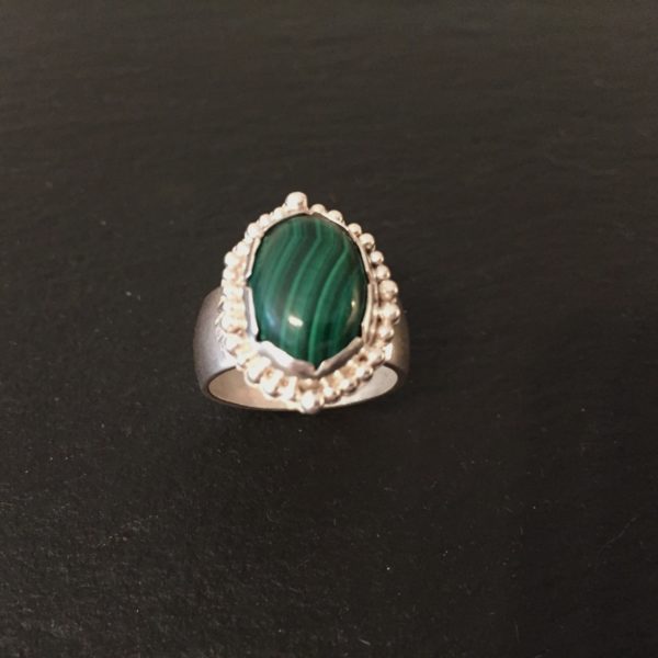 malachite-ring-front-antiqued-sandrakernsjewellery