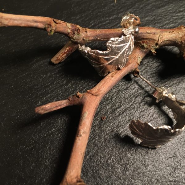 oakleaf-small-earrings-plain-stud-side-2-sandrakernsjewellery