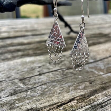 sequin-imprint-silver-triangle-earrings-front-sandrakernsjewellery
