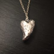solid-heart-pendant-back-sandrakernsjewellery